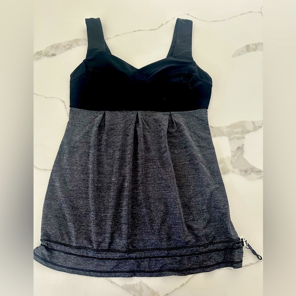 Lululemon workout tank top
